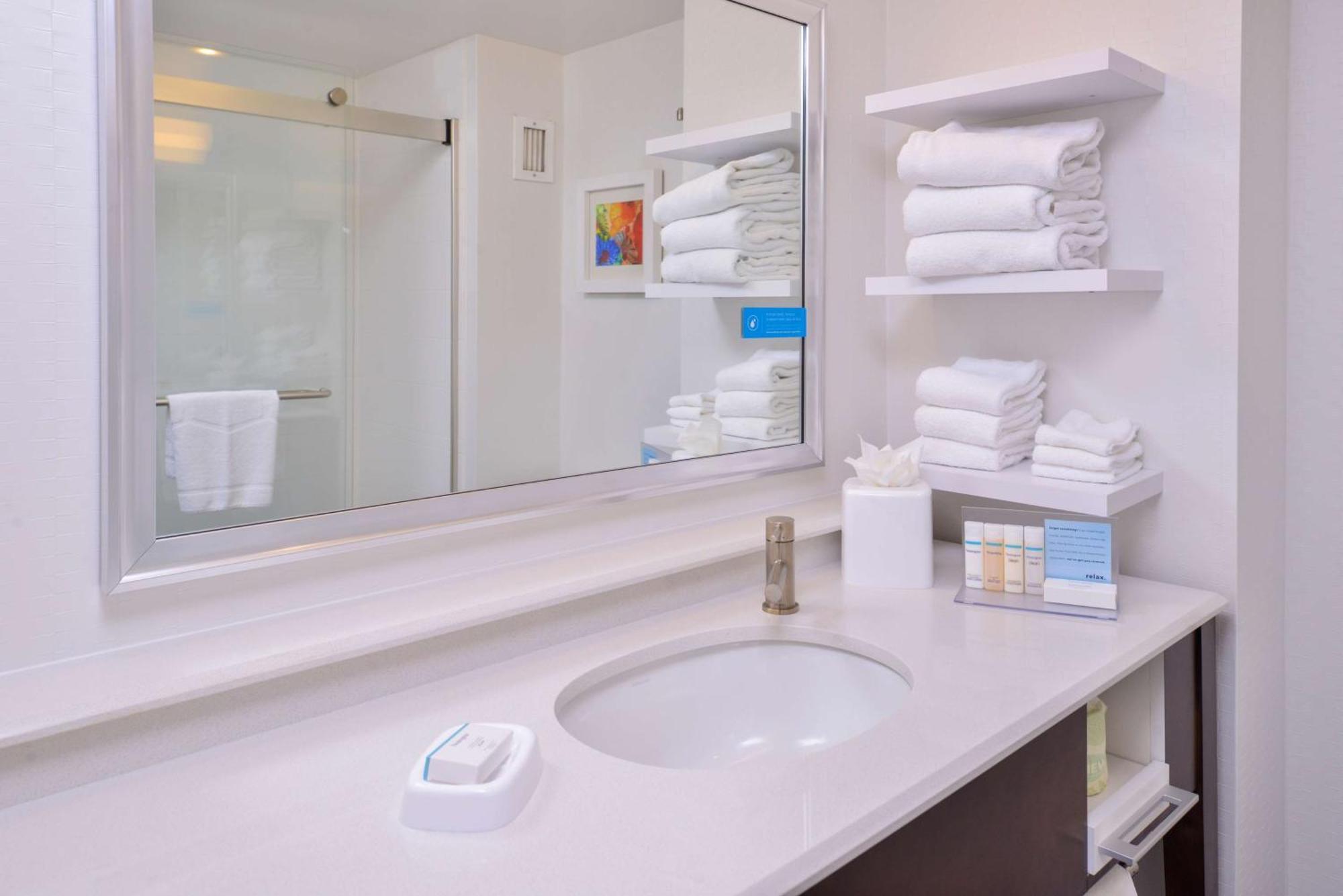 Hampton Inn Seattle Airport SeaTac Ngoại thất bức ảnh
